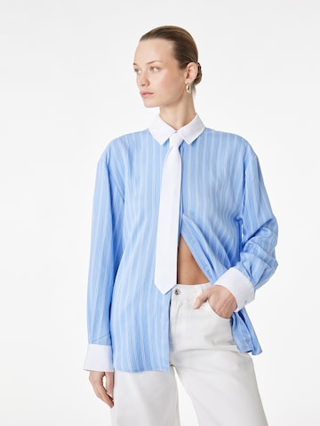 Koton Bluse in Blau: Vorderseite