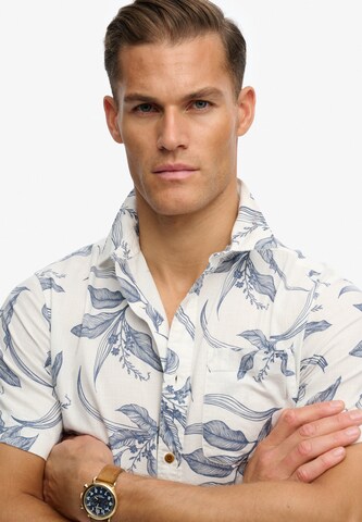 Coupe slim Chemise 'Vintage' Superdry & Co en blanc