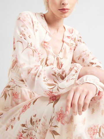 Abito 'Maike' di ABOUT YOU in rosa