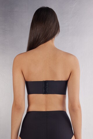 INTIMISSIMI Bandeau Bra in Black