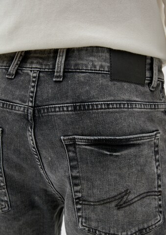 QS Regular Jeans in Grey