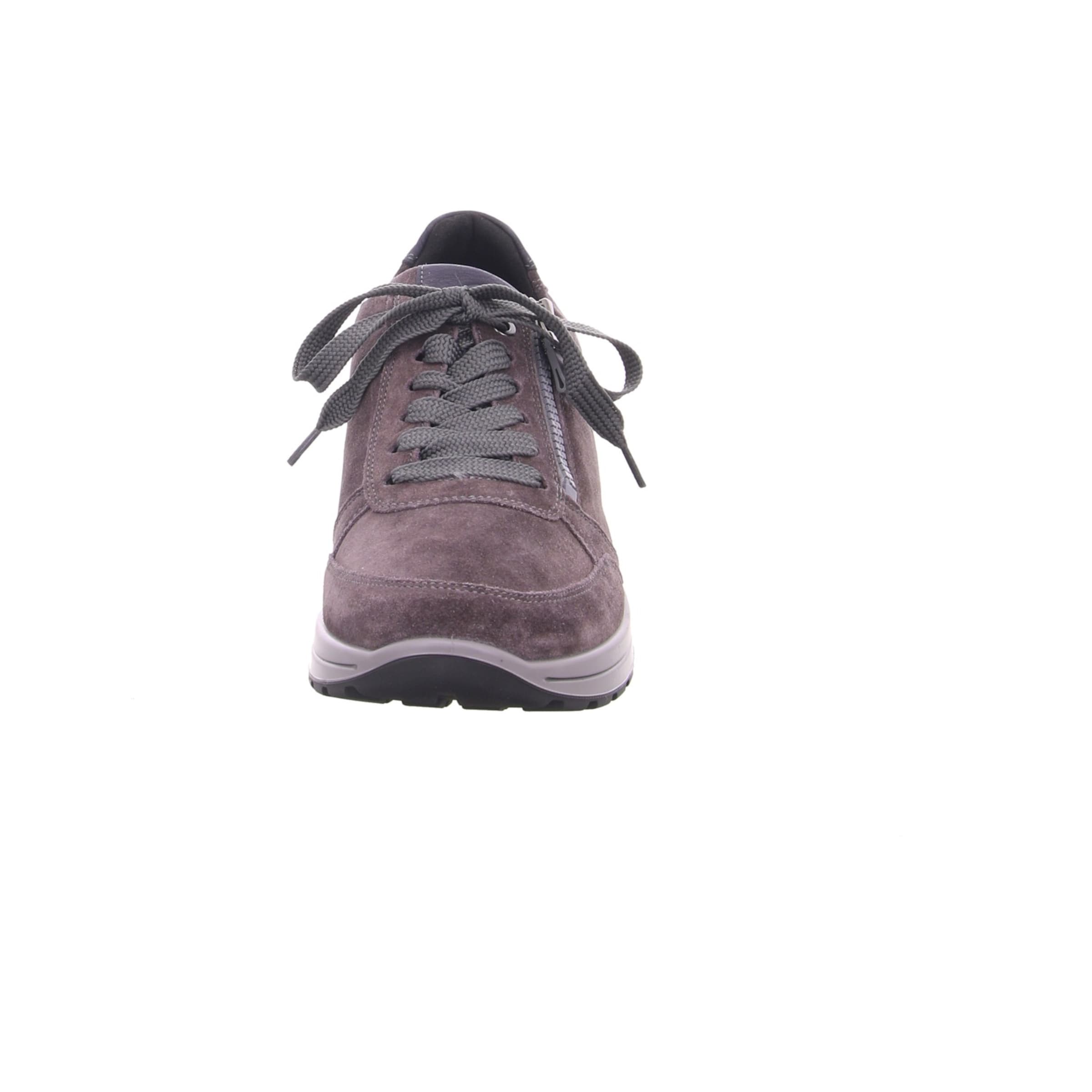 ARA Platform trainers in Grey