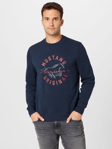 MUSTANG Sweatshirt 'Ben' i blå: forside