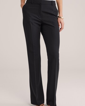 WE Fashion Разкроени Панталон с ръб в черно