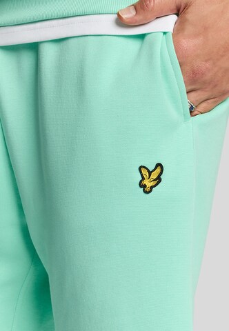 Regular Pantalon Lyle & Scott en vert