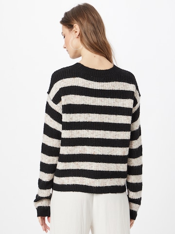 VILA Sweater 'Paline' in Black