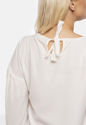 Camicia da donna ' SALMA ' di Karko in bianco