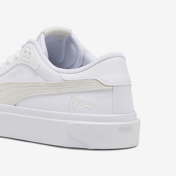 Baskets basses 'Capri Royale' PUMA en blanc