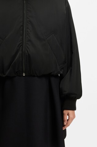 HUGO Übergangsjacke in Schwarz