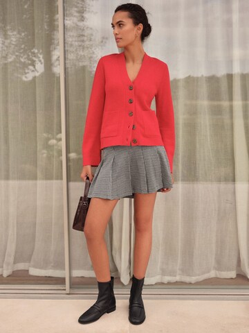 Next Gebreid vest 'Premium' in Rood