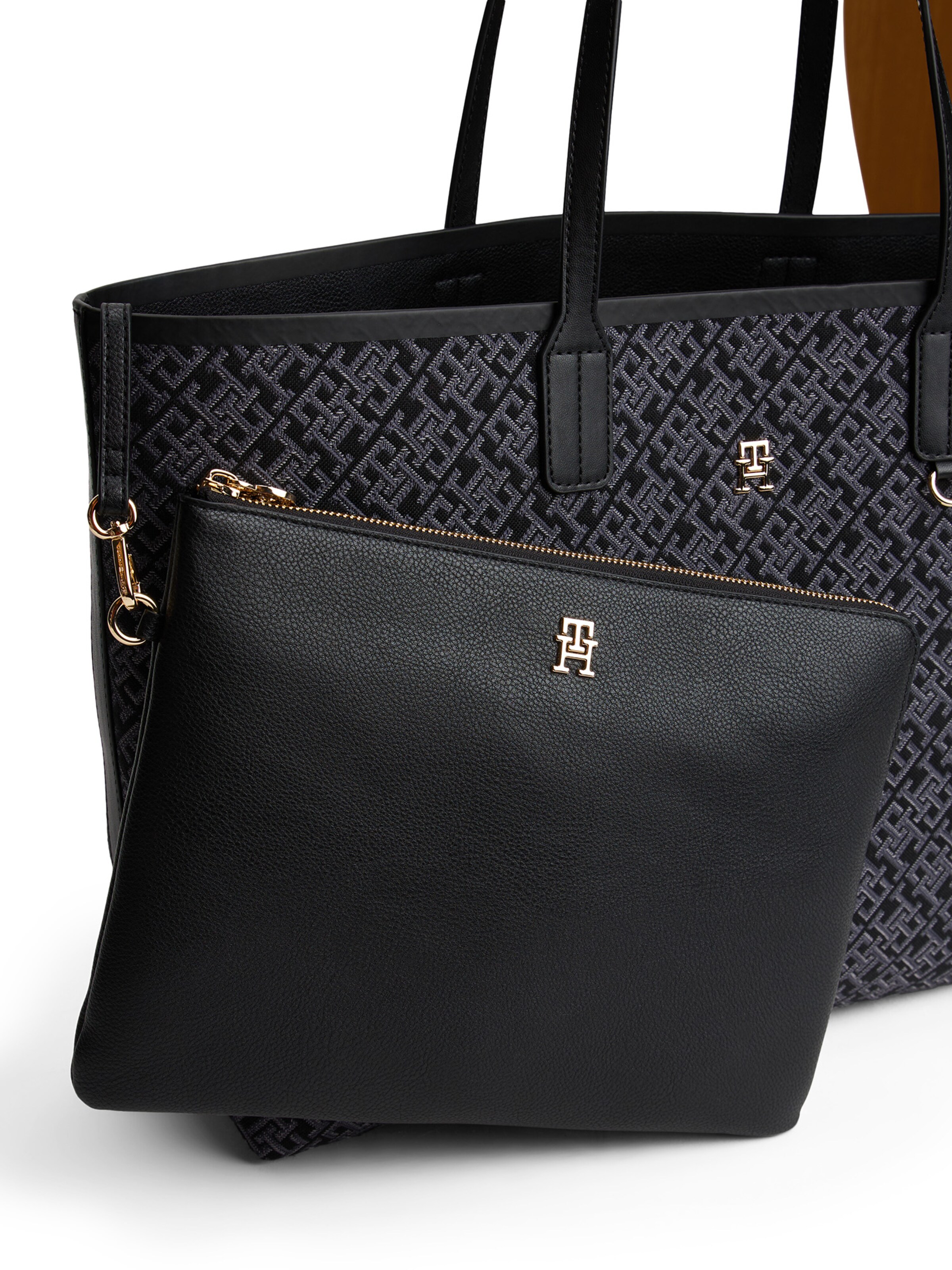 TOMMY HILFIGER Μεγάλη τσάντα σε μαύρο