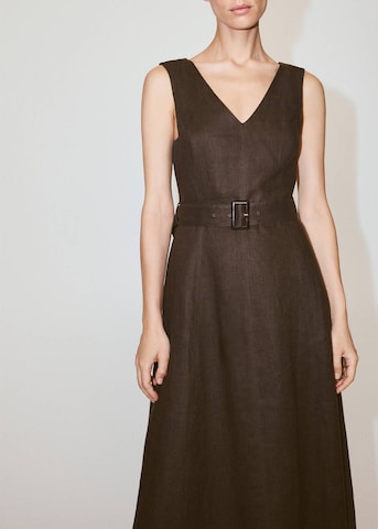 Rochie 'Laura' de la MANGO pe maro