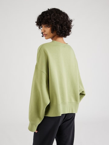 Nike Sportswear Sweatshirt 'Phoenix Fleece' in Groen