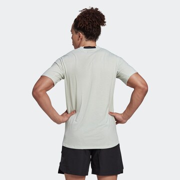 ADIDAS SPORTSWEAR - Camiseta funcional 'Designed for Training' en verde