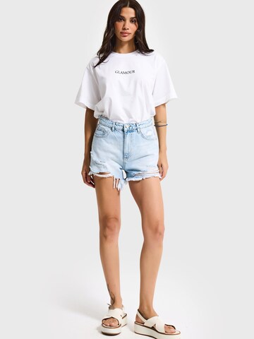 IT'S BASIC Regular Jeans 'Mini Denim Short' in Blauw: voorkant
