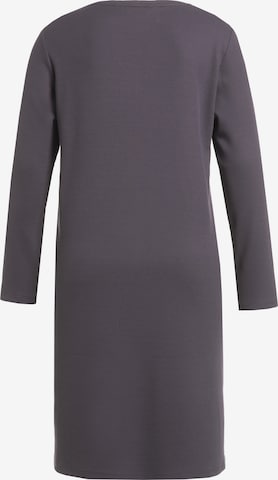 Robe Ulla Popken en gris