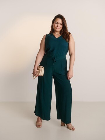 Top 'Emma' de la Guido Maria Kretschmer Curvy pe verde