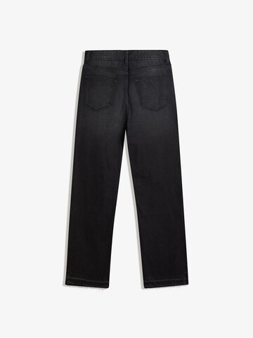 Bershka Regular Jeans in Schwarz