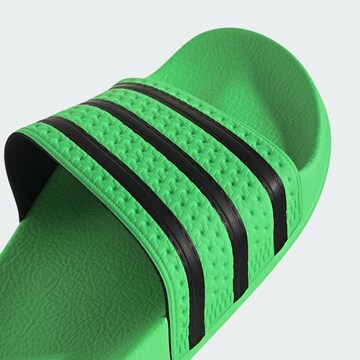 Mule 'Adilette' ADIDAS ORIGINALS en vert