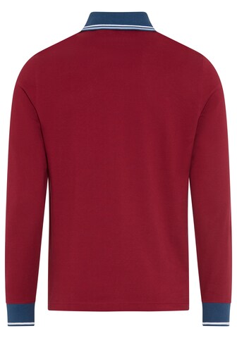 Man's World Shirt in Red
