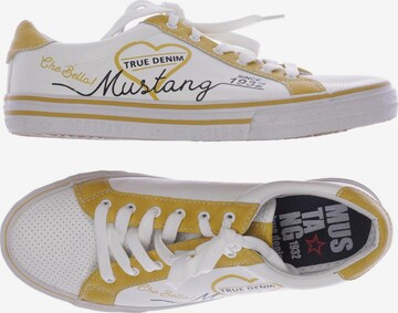 MUSTANG Sneakers & Trainers in 38 in White: front