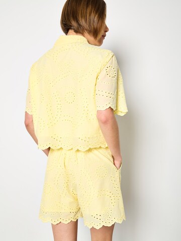Regular Pantalon Apricot en jaune