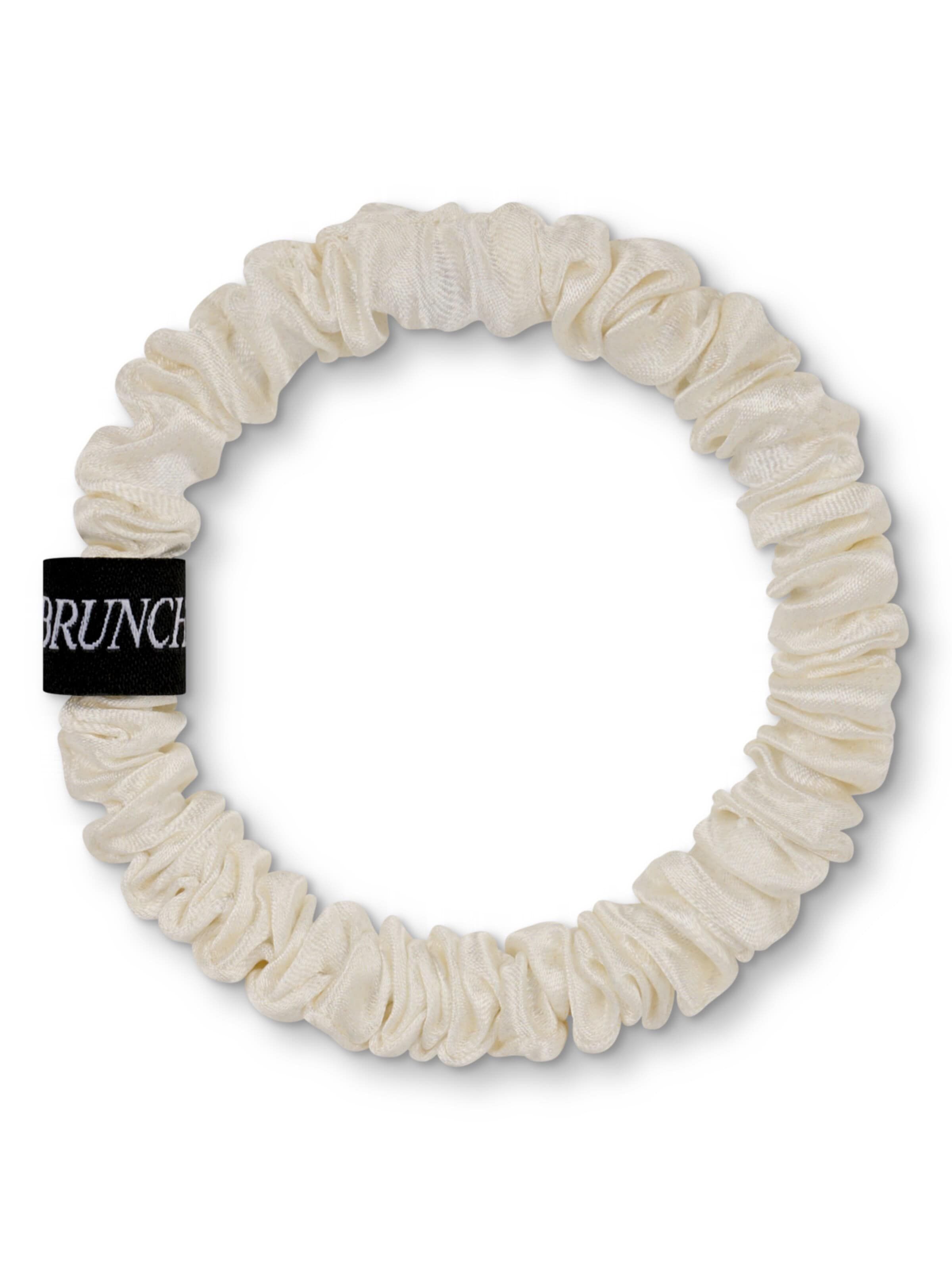 BRUNCHIES® Hair jewelry 'BRUNCHIES® "No Pain" Seiden Scrunchie - haarschonender Haargummi für Zopf & Dutt in einem wunderschönen Weißton' in 10 x 10 cm in Off white, Item view