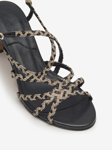 LOTTUSSE Sandalen met riem 'Smithson' in Zwart