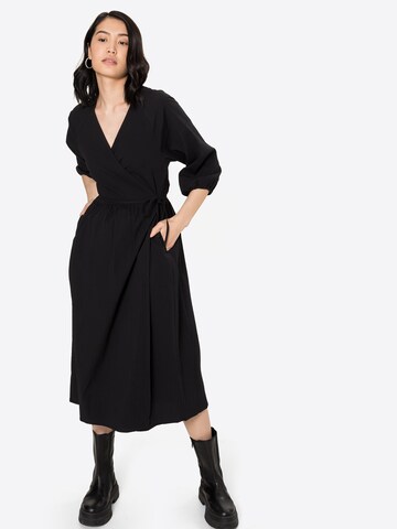 Robe JUST FEMALE en noir