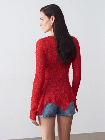 Dilvin Knit cardigan in Red