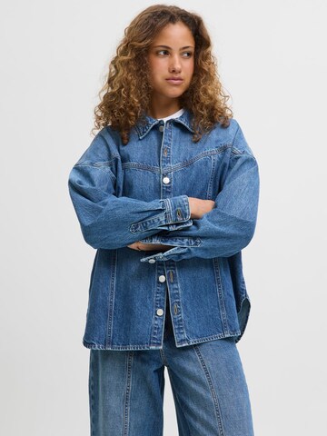 Chemisier 'JXJAMILA' JJXX en bleu : devant
