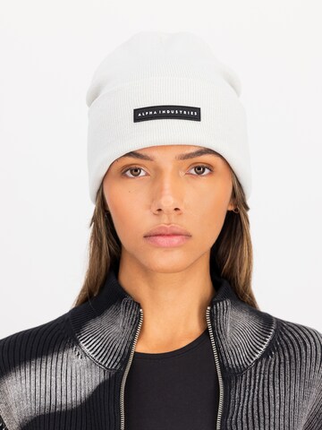 ALPHA INDUSTRIES Čiapky - Sivá: predná strana