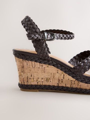 Next Sandaal 'Forever Comfort' in Bruin