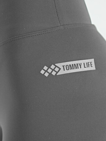 Skinny Leggings di Tommy Life in grigio