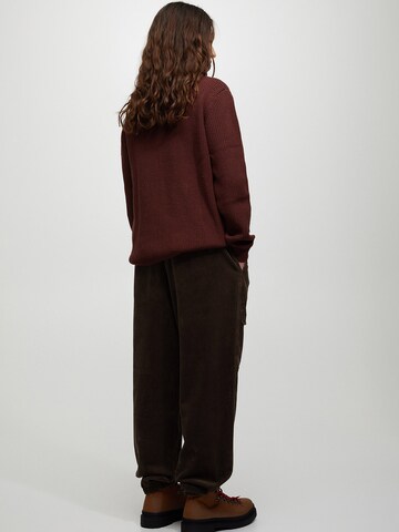 Pull&Bear Tapered Hose in Braun
