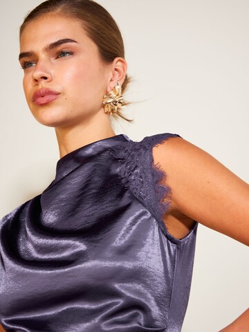Friends Like These Bluse in Lila