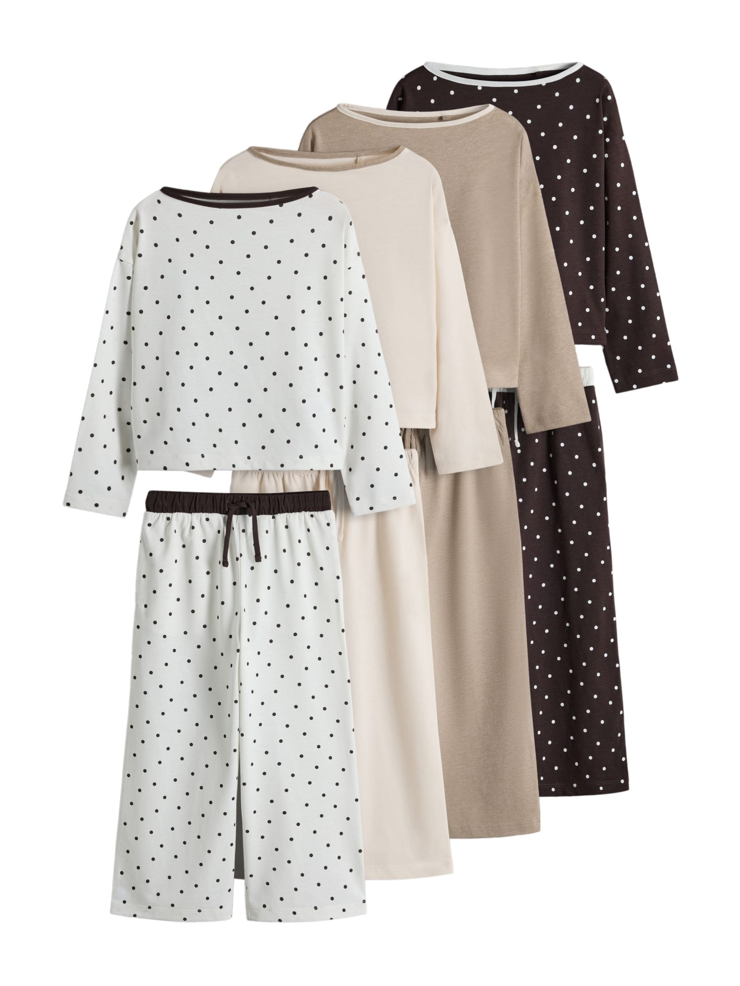 The Set Pyjamas i beige: framsida