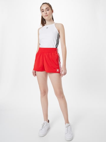 ADIDAS ORIGINALS Regular Shorts '3-Stripes' in Rot