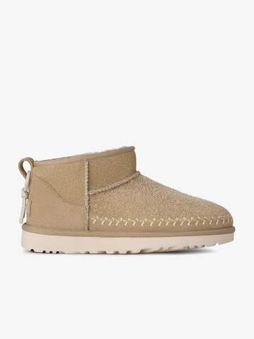 UGG - Botas 'Classic Ultra Mini' em bege