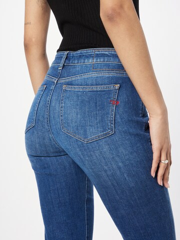 DIESEL Slimfit Jeans '2004' i blå