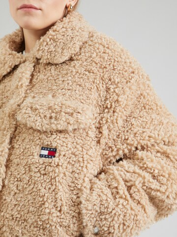 Tommy Jeans Jacke in Beige