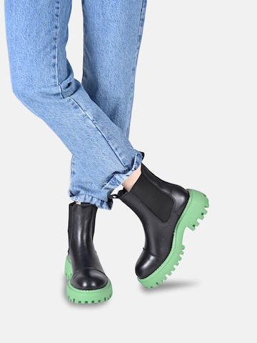 Chelsea Boots 'FLO' Apple of Eden en noir