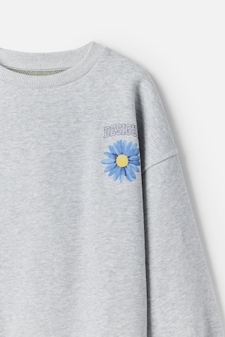 Desigual Sweatshirt 'Daisy' in Grey