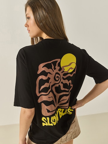 Bianco Lucci Футболка в Черный