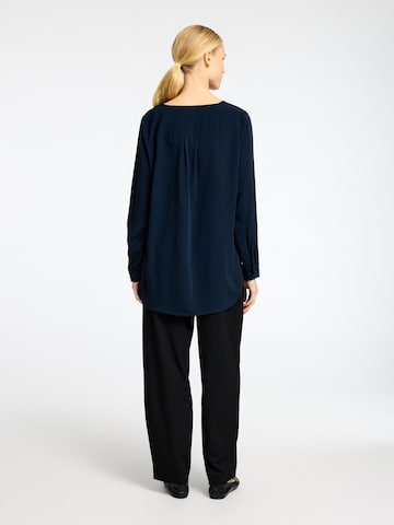SELECTED - Blusa en azul