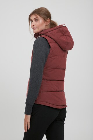 Oxmo Vest in Red