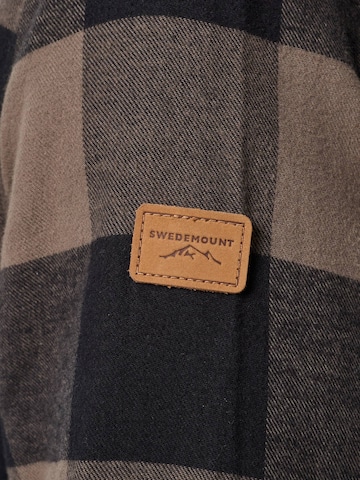 SWEDEMOUNT Regular fit Traditional button up shirt 'Nordkap' in Green