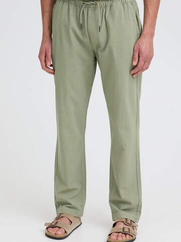 !Solid - regular Pantalón chino 'SDNeel' en verde: frente