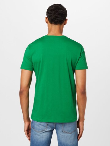 Tricou de la ESPRIT pe verde