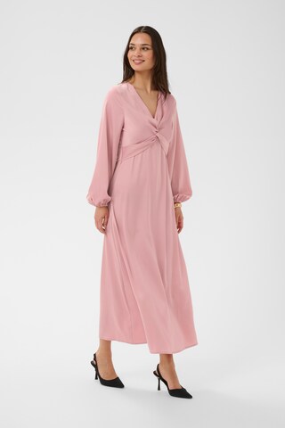 Robe 'Sadie' Kaffe en rose